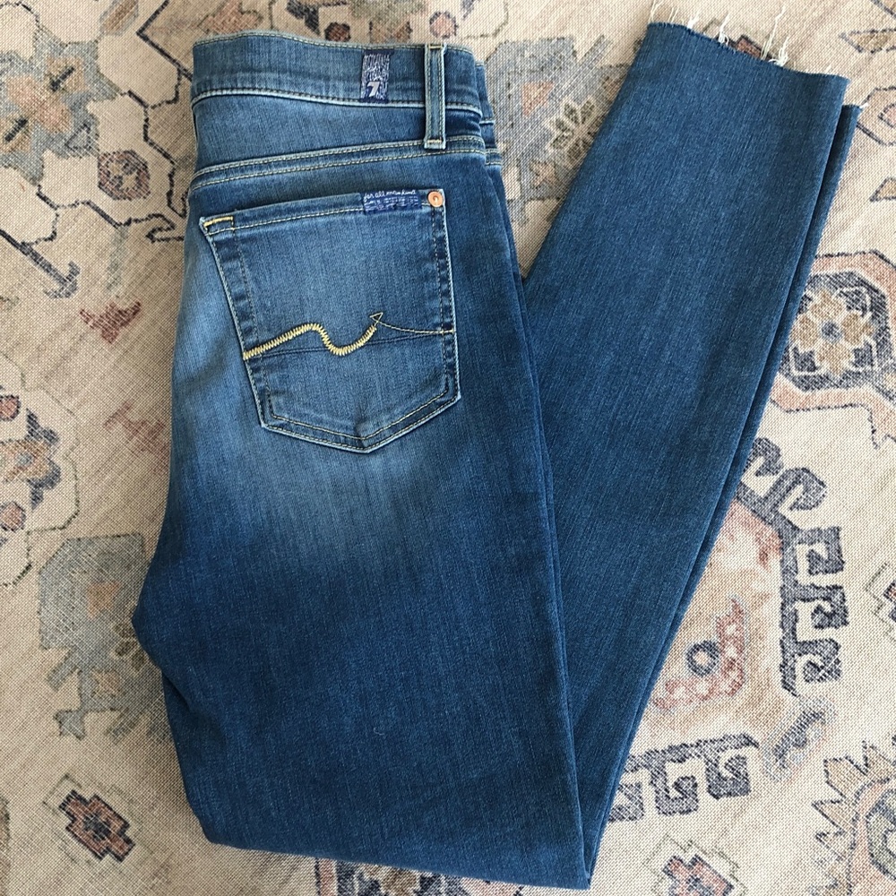 NWOT 7 FOR ALL MANKIND Gwenevere High Waist Jeans | Medium Wash BLMY | Size 27